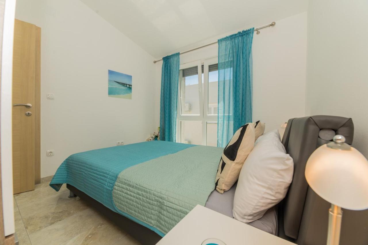 Apartments Djian Vir Exterior photo